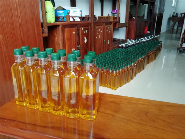 茶油已经成为溪背畲族村支柱产业 学院供图.jpg