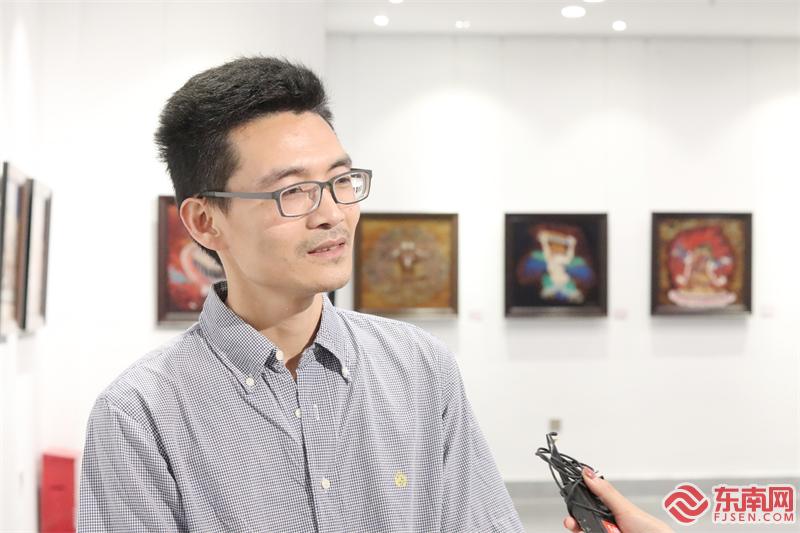 何肃先在接受东南网记者采访 东南网记者黄智超 摄.JPG