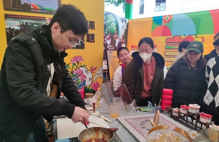 鼓楼区工作坊作品 学校供图.jpg