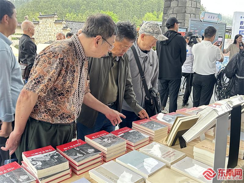 微信图片_20250424175111.jpg