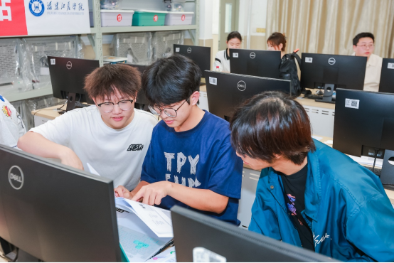 【新闻稿】2025昇腾福建技术行-福建江夏学院站1225.png