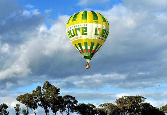 (国际）（1）葡萄牙举行第18届国际热气球节