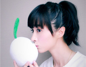 《旋风少女》胡冰卿清纯超郑爽美照盘点