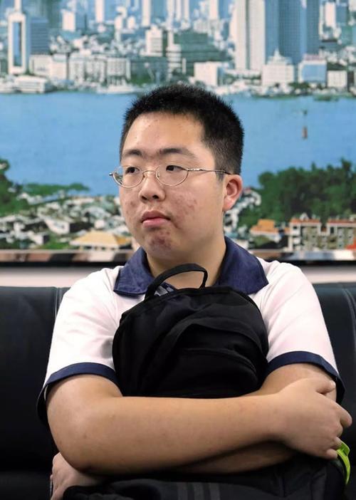 福建高考状元揭晓 文科状元是福州一中陈双(图)