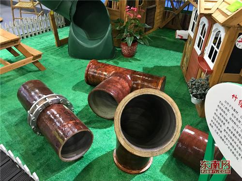 1497958696728003191.jpg 竹缠绕复合压力管,可替代水泥管、塑料管、钢管等传统管道。.jpg