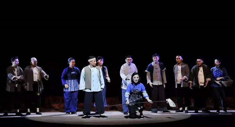 现代京剧《红土》在中国戏剧节展演 讲述长汀水土治理感人故事