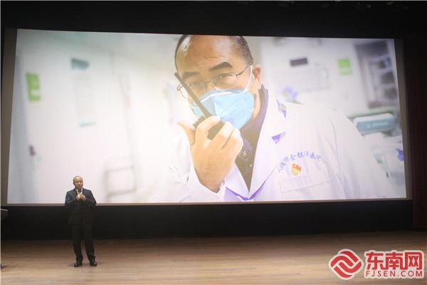 湖北日报社记者柯皓 （东南网记者张立庆摄）.JPG