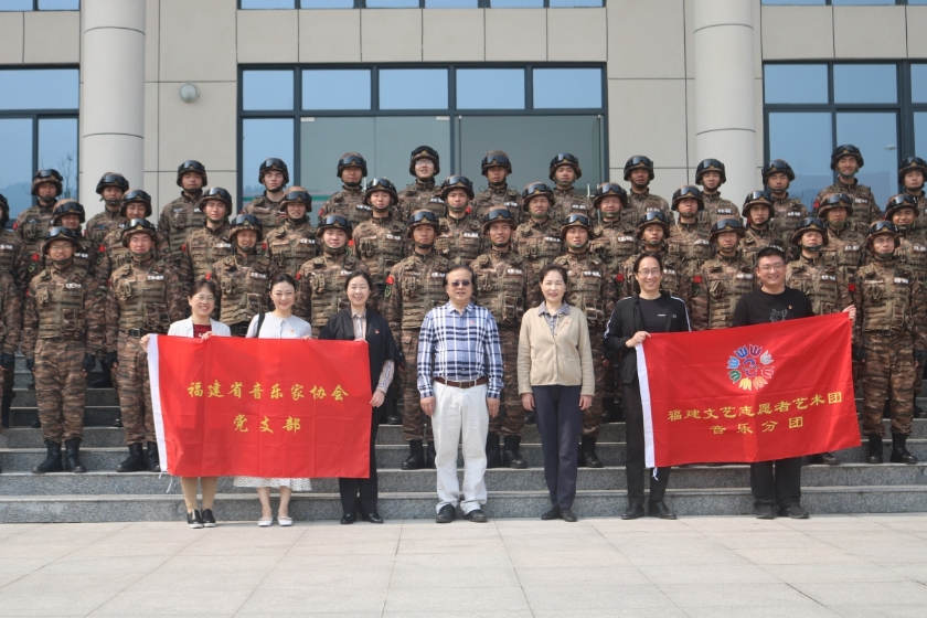 7合影留念.JPG
