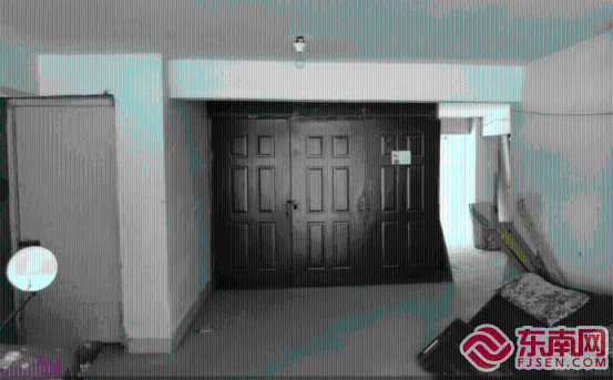 多处楼梯间、架空层被私人占用 (1).png