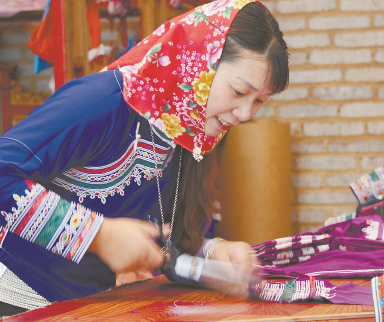 惠安女服饰特点图片