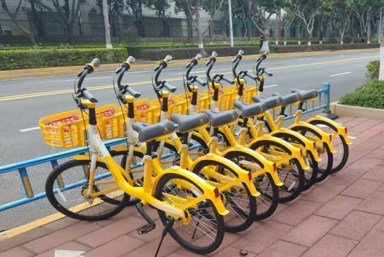 厦门湖里区迎来美团单车焕新升级 防贴小广告技术破解行业难题305.png
