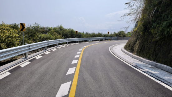 永泰：国道534线“白改黑”全面完工491.png