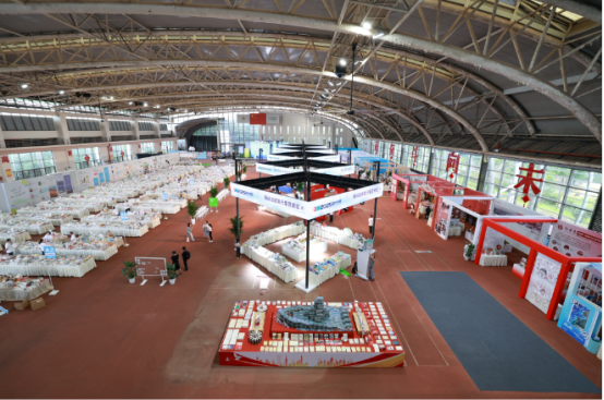 揭秘2025福州书展，5大板块+3万种好书！今夏不容错过的“阅读狂欢”！（送审稿）296.png