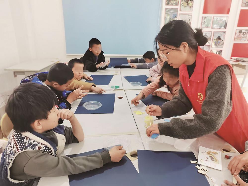 深读 | 让困境儿童向阳成长