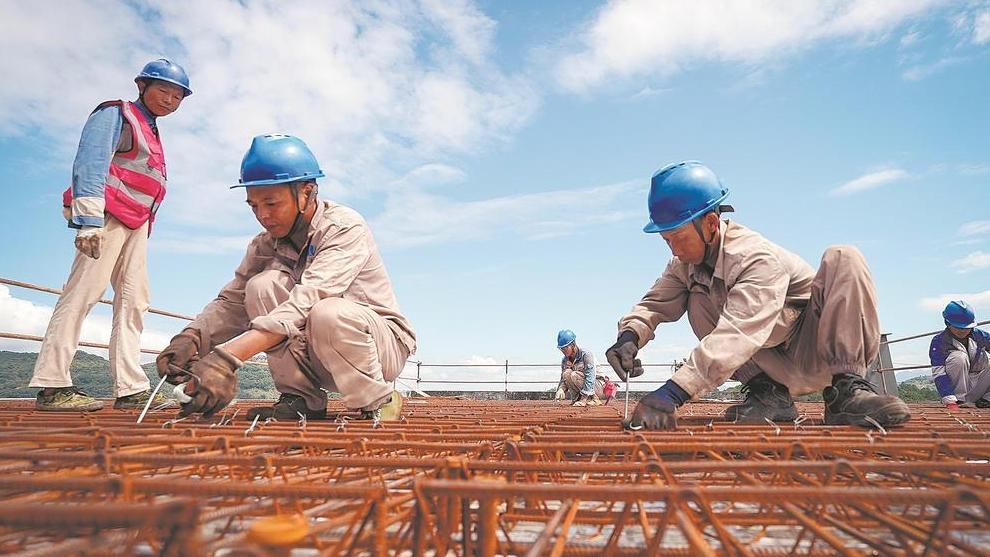 国庆中秋假期国网福州供电公司14个主网工程不停工