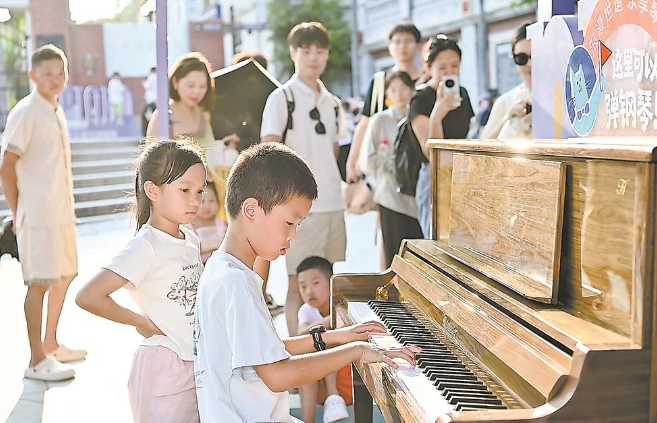 听，鼓浪屿上的钢琴会“说话”