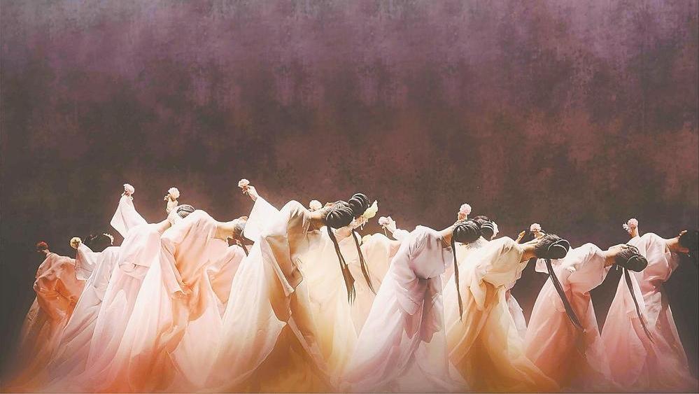 舞剧《牡丹亭》在厦门献演