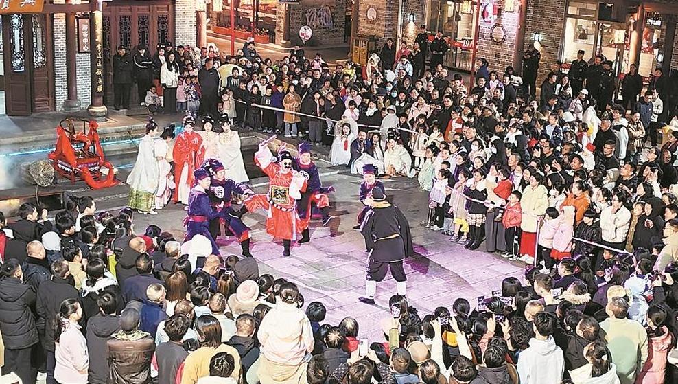 ʵ���ݳ��ַ���