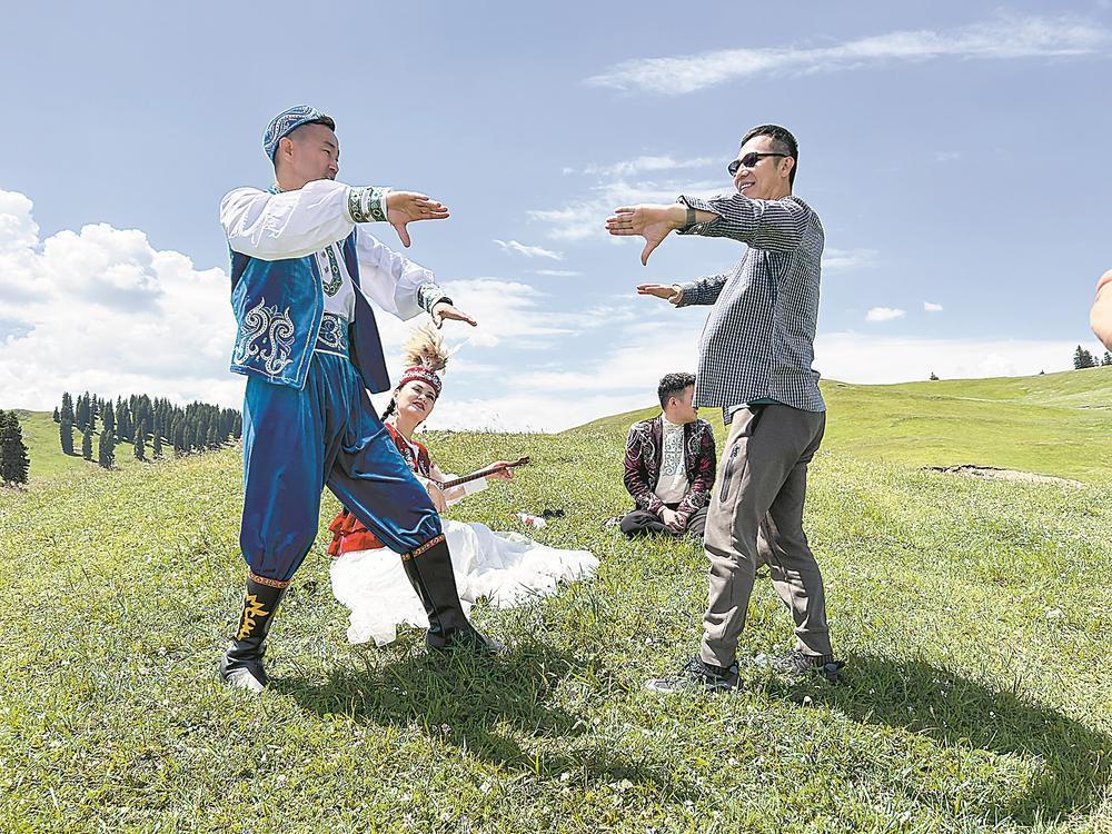 �Ļ�Ϊ����ɽ�� ��ӰΪ������