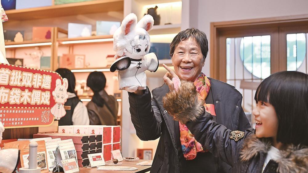 ��������������