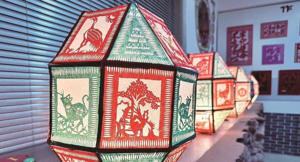 ����ӳ�Ŵ� ��ֽο����