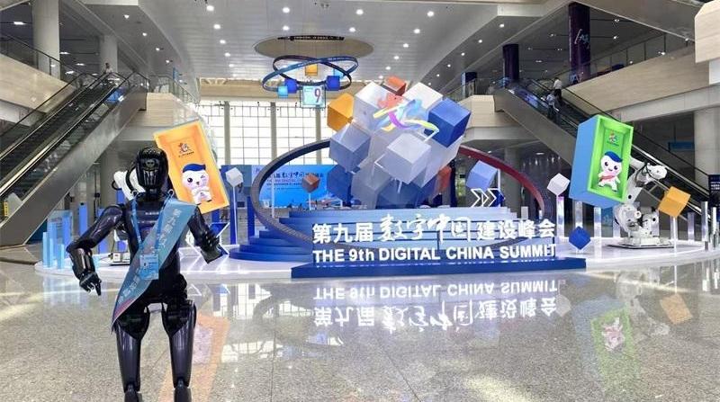 首展率65% 第九届数字峰会现场体验区解锁未来生活新图景