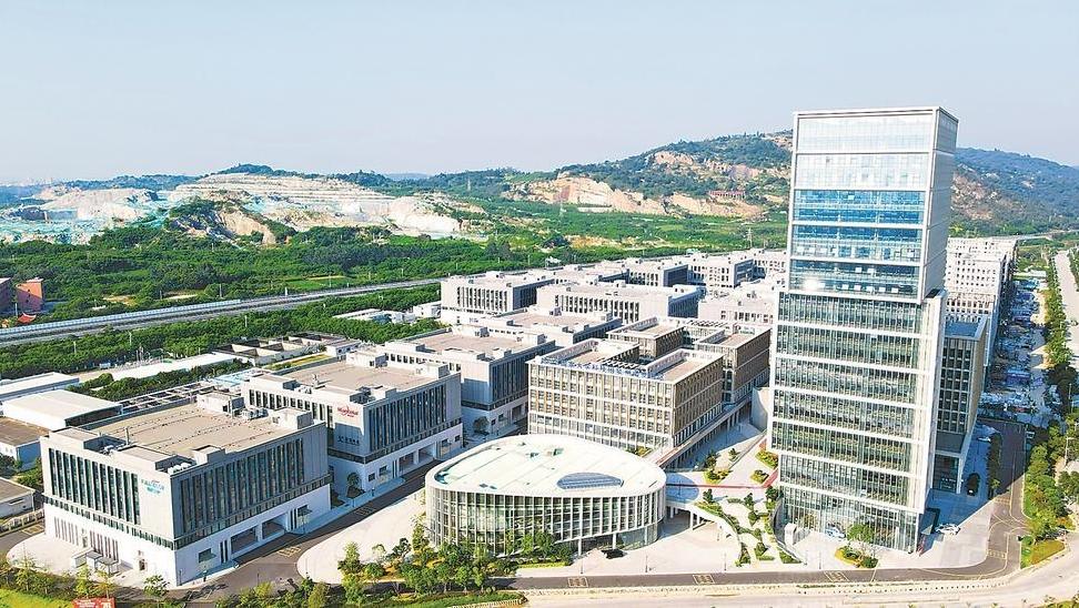 蹲点调查 | 未来产业，传统制造业城市怎么接<br>
