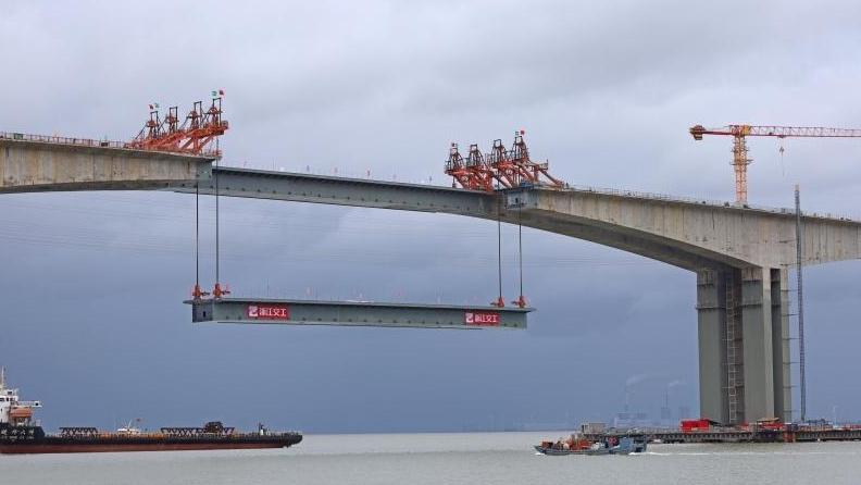 国道G228线福建境内最长跨海大桥东港特大桥顺利合龙