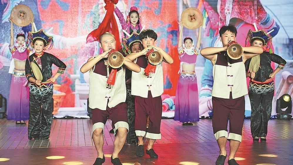文体活动点亮乡村夜经济