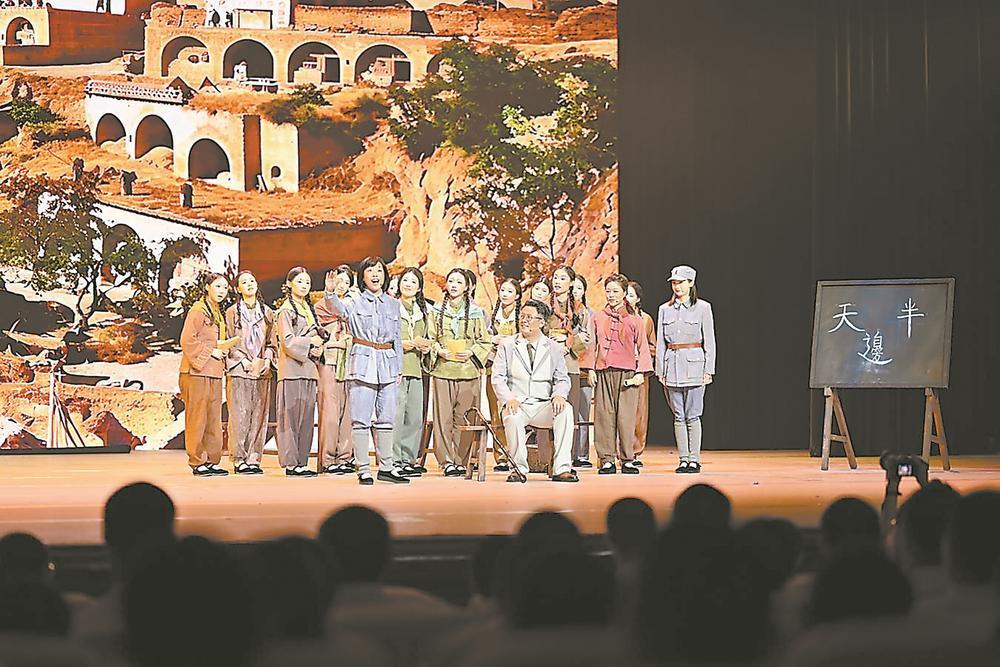 高雅艺术进校园：《伟大的抉择》巡演在集大开启