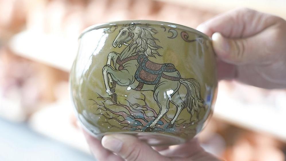 深读 |  大山里的“手搓”魔法